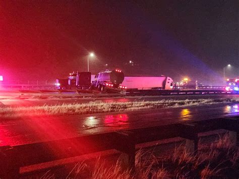 I-70 westbound closes at Genesee after crashes pile up